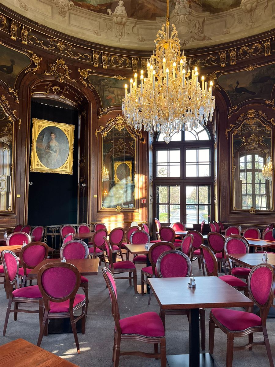 Kaiserpavillon Schönbrunn – Bestuhlung von 1000 Tische & Stühle